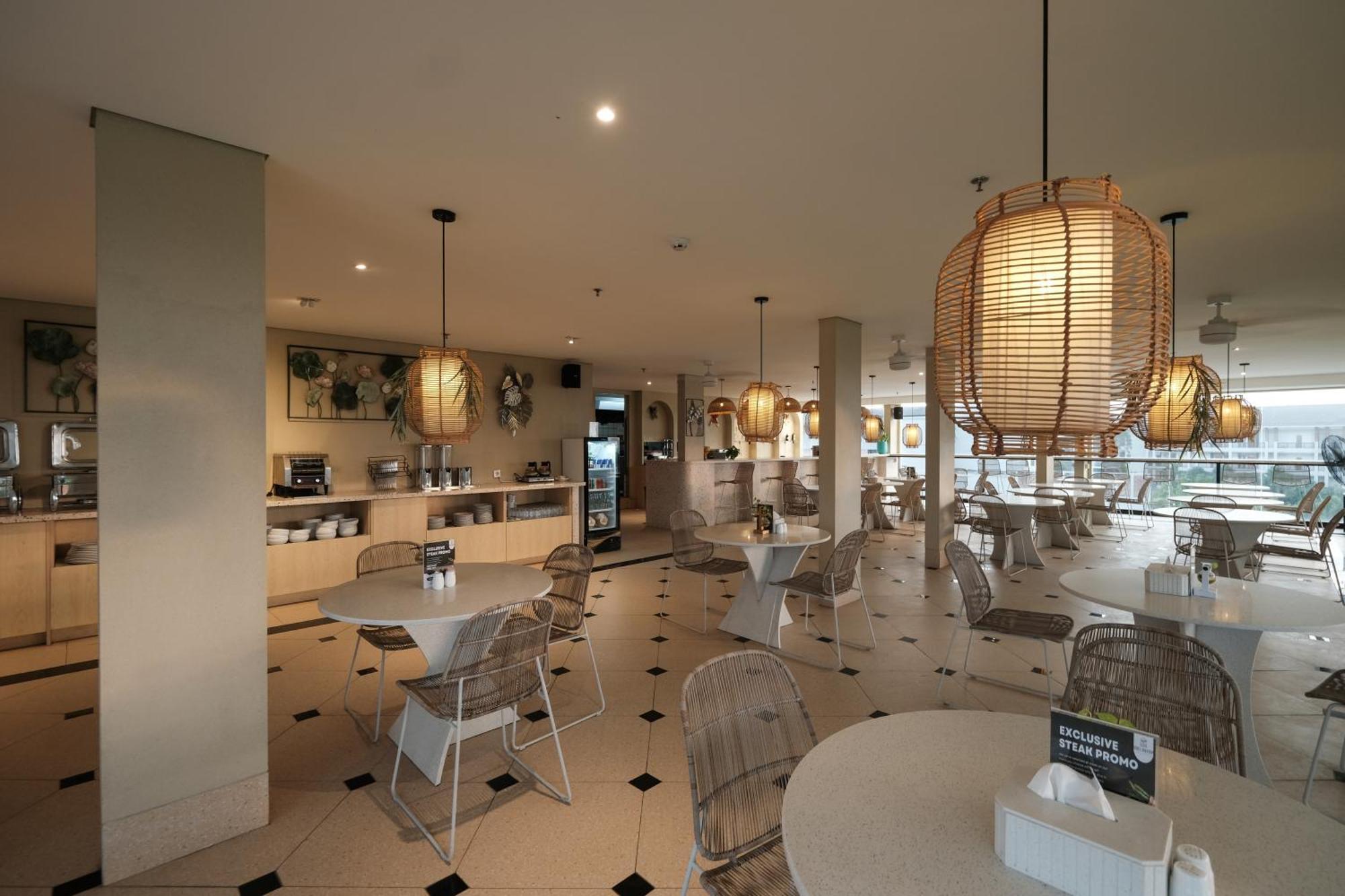 Aster Apartment Bali Canggu Exterior foto